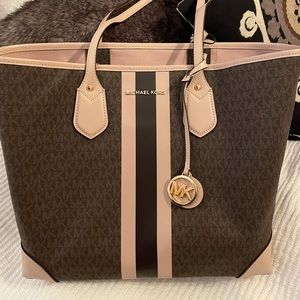 Michael Kors Tote